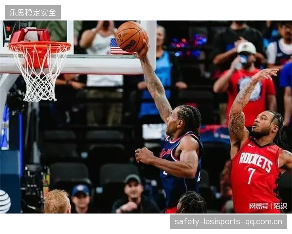 NBA教练圈内的秘密：战术板背后的博弈
